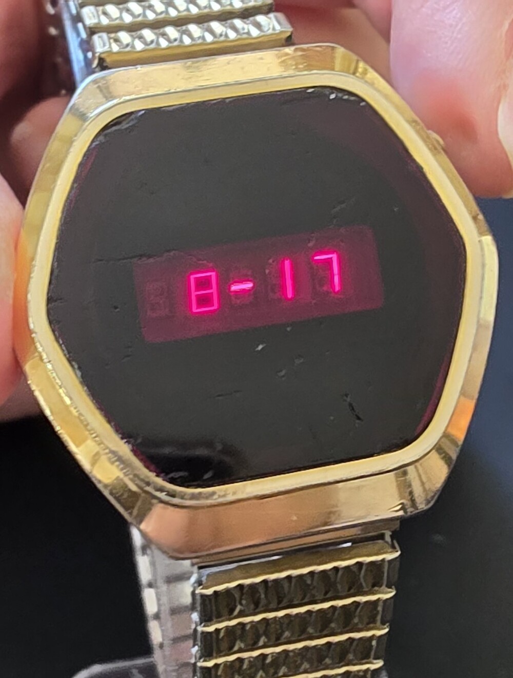 VTG RARE Microsonic Hexagon Red LED Digital 35mm Watch Works - Picture 2 of 12